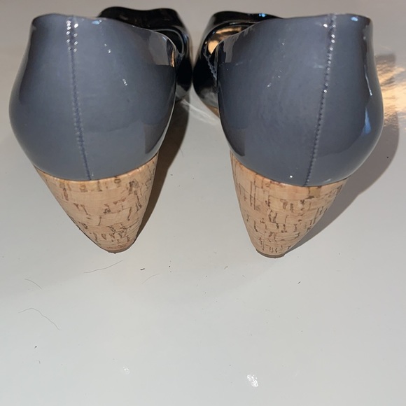 Naturalizer peep toe wedges - size 7.5 - Picture 4 of 5